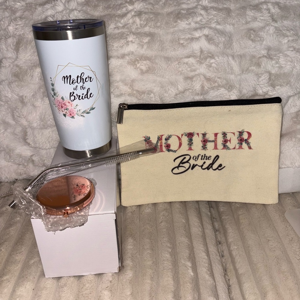 Not used. Mother of the Bride Gift Set - White and Cream